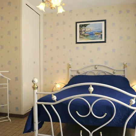 Casa vacanze Méry-sur-seine, 4 Pièces, 6 Personnes - Fr-1-543-19