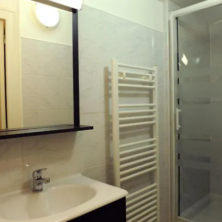 Casa vacanze Méry-sur-seine, 4 Pièces, 6 Personnes - Fr-1-543-19 Mery-sur-Seine