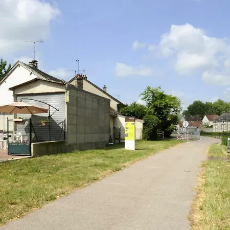 Méry-sur-seine, 4 Pièces, 6 Personnes - Fr-1-543-19 *